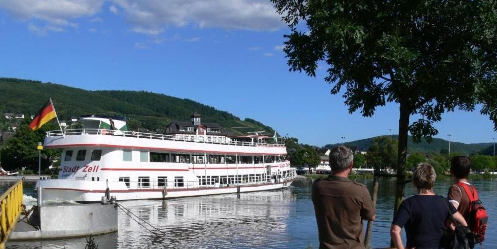 Panorama-Cafe Moselgarten อัลฟ์ ภายนอก รูปภาพ