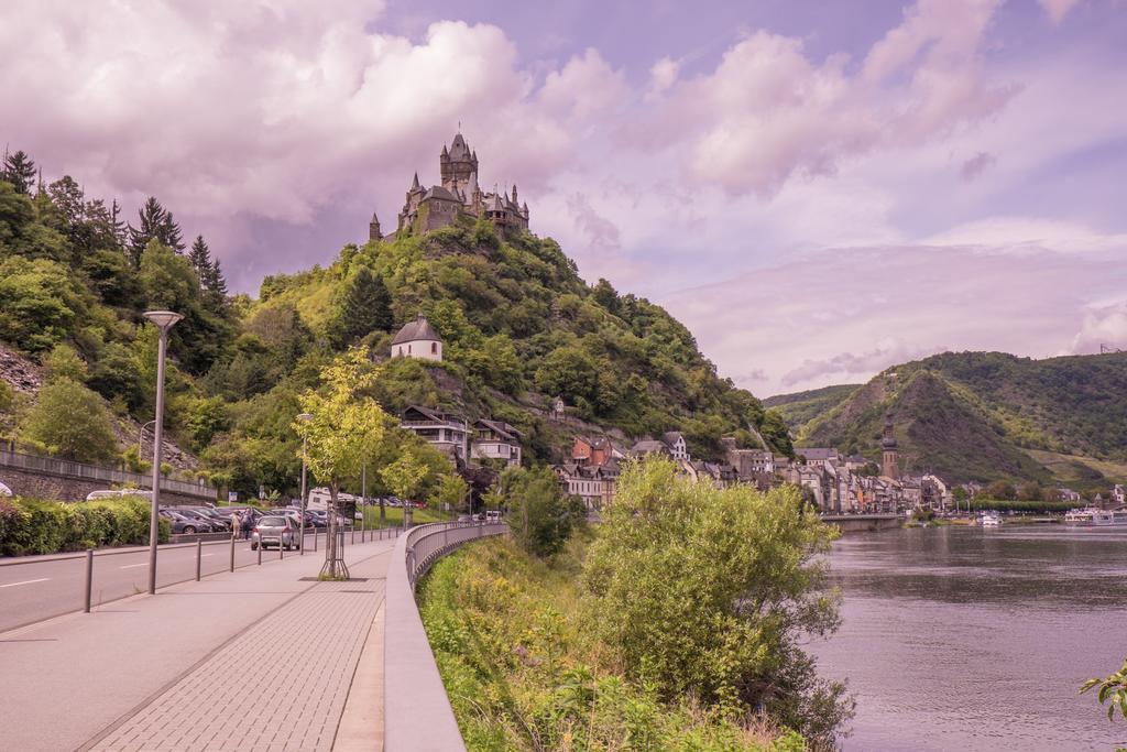 Panorama-Cafe Moselgarten อัลฟ์ ภายนอก รูปภาพ